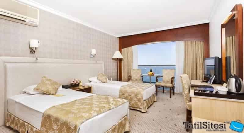 İzmir Palas Otel